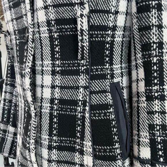 Vintage Black and White Plaid Cropped Trench Coat - Picture 5 of 8